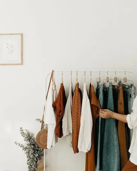 Maév Overseas Apparel Sourcing